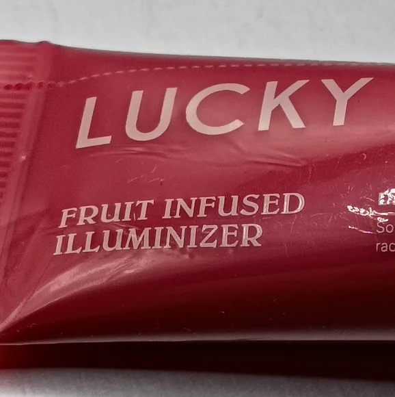 5 For $25 Item🌸 Lucky Chick Fruit Infused Illuminizer shade DAWN GLOW - Picture 3 of 6